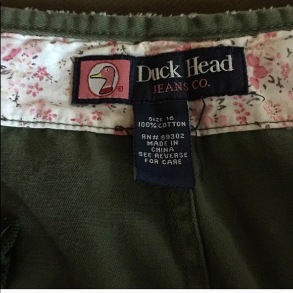 Shorts - Picture 3 of 3